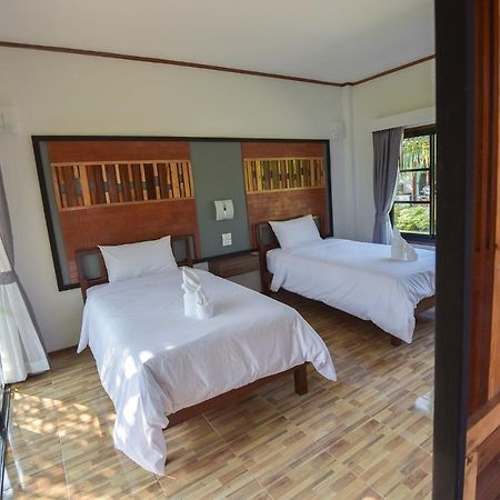 Palm Pran Resort Пран Бури Екстериор снимка